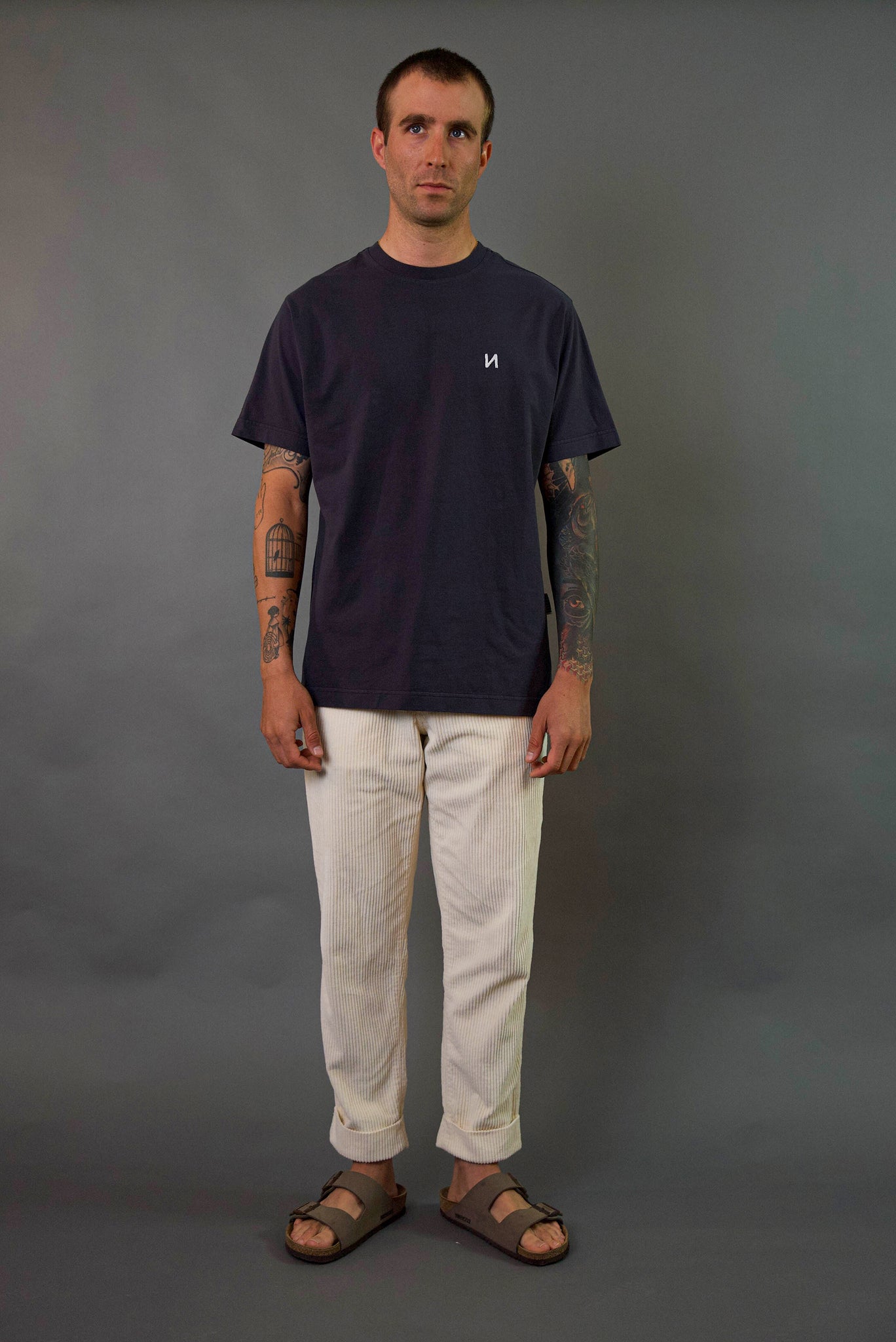 И T-shirt ~ Navy