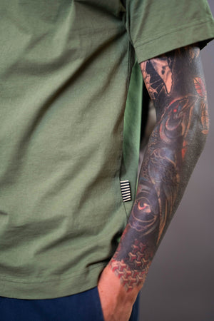 И T-shirt ~ Moss green
