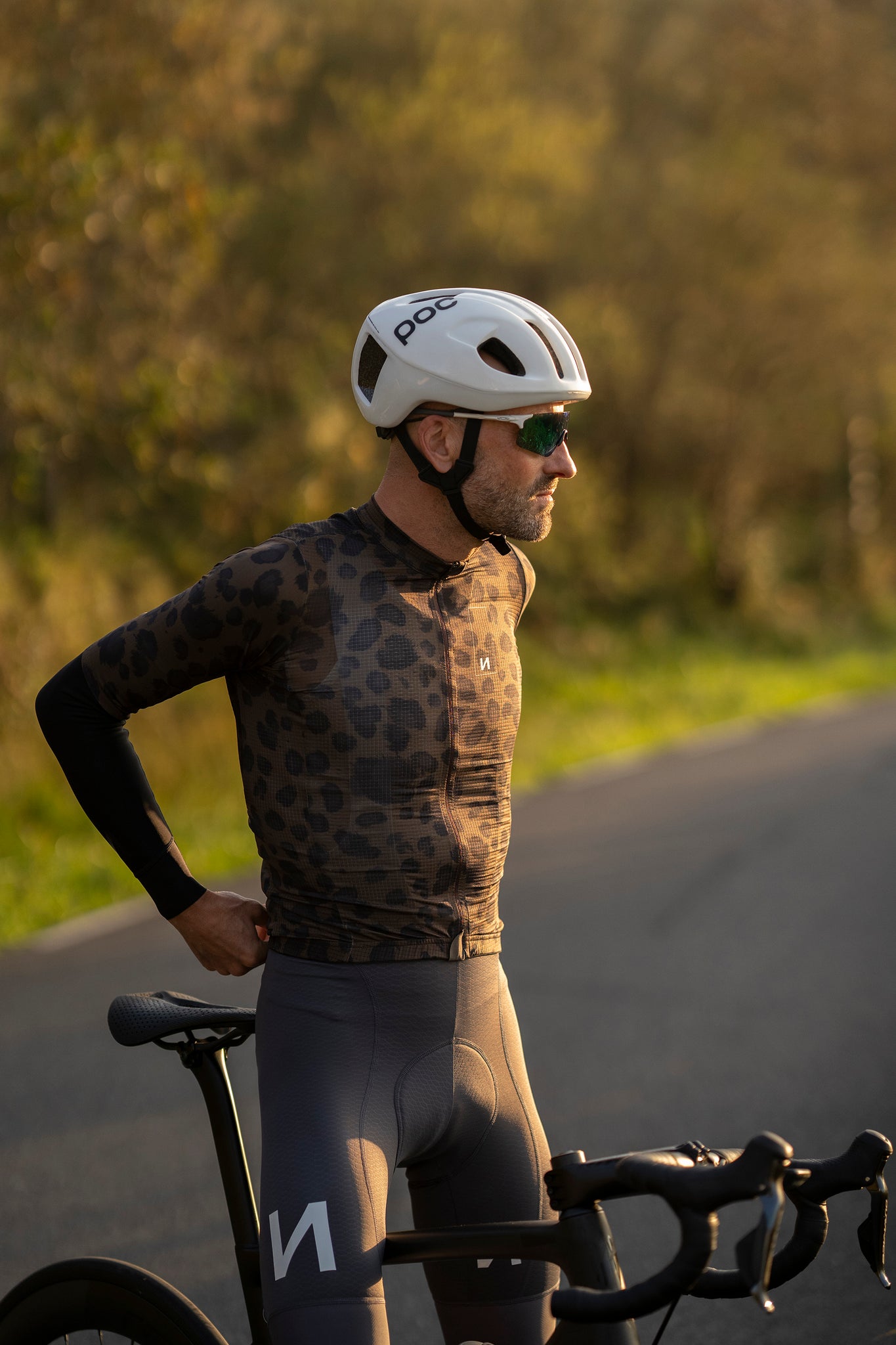 Pass Arm Warmers ~ Black