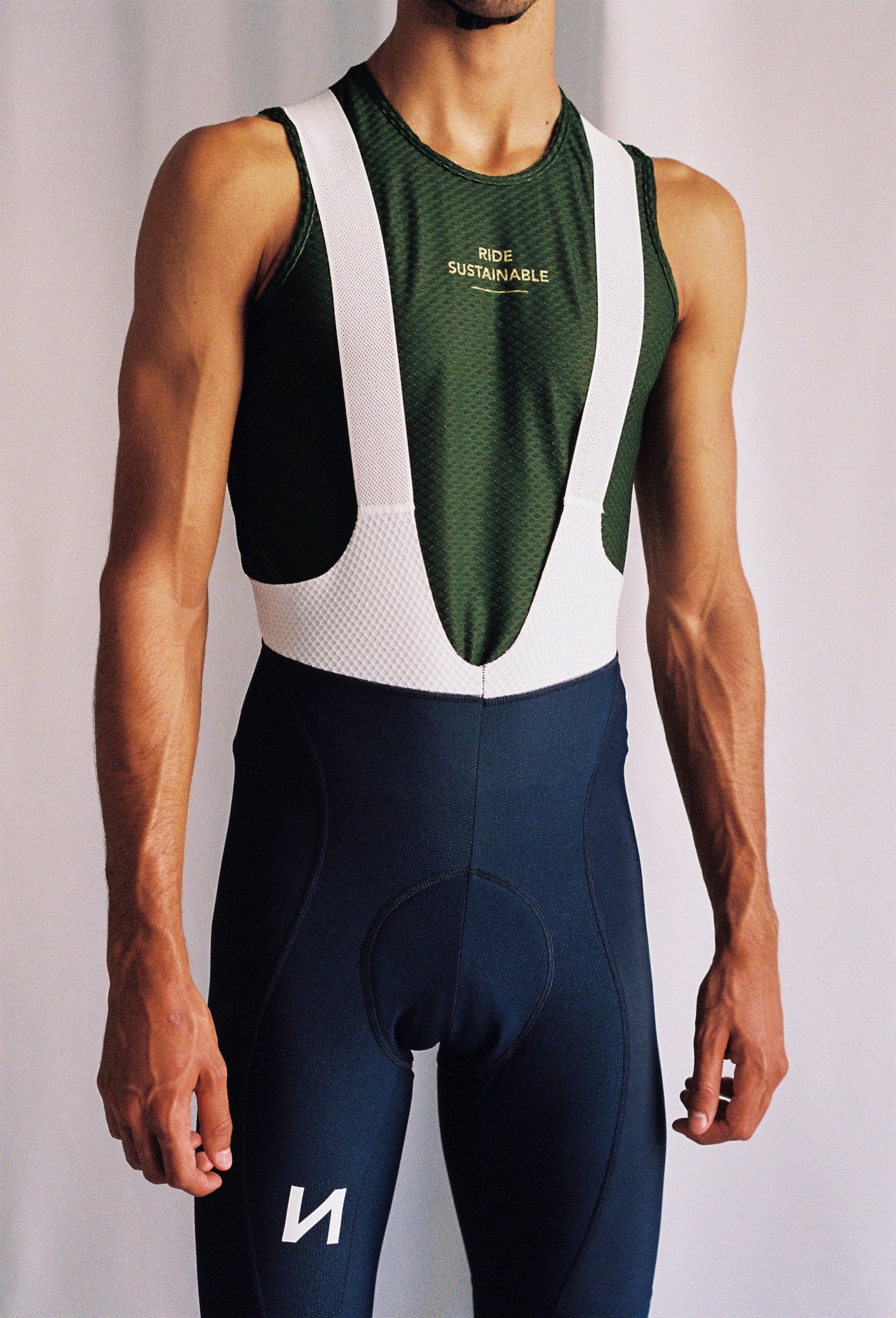Pass Tights  ~ Navy